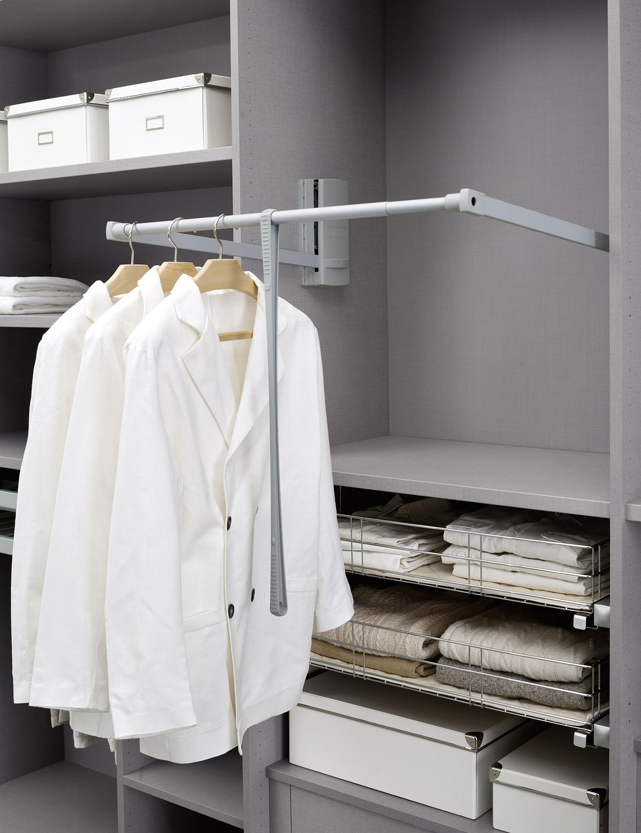 walk-in wardrobe with pull-out clothes hanger for your bedroom
