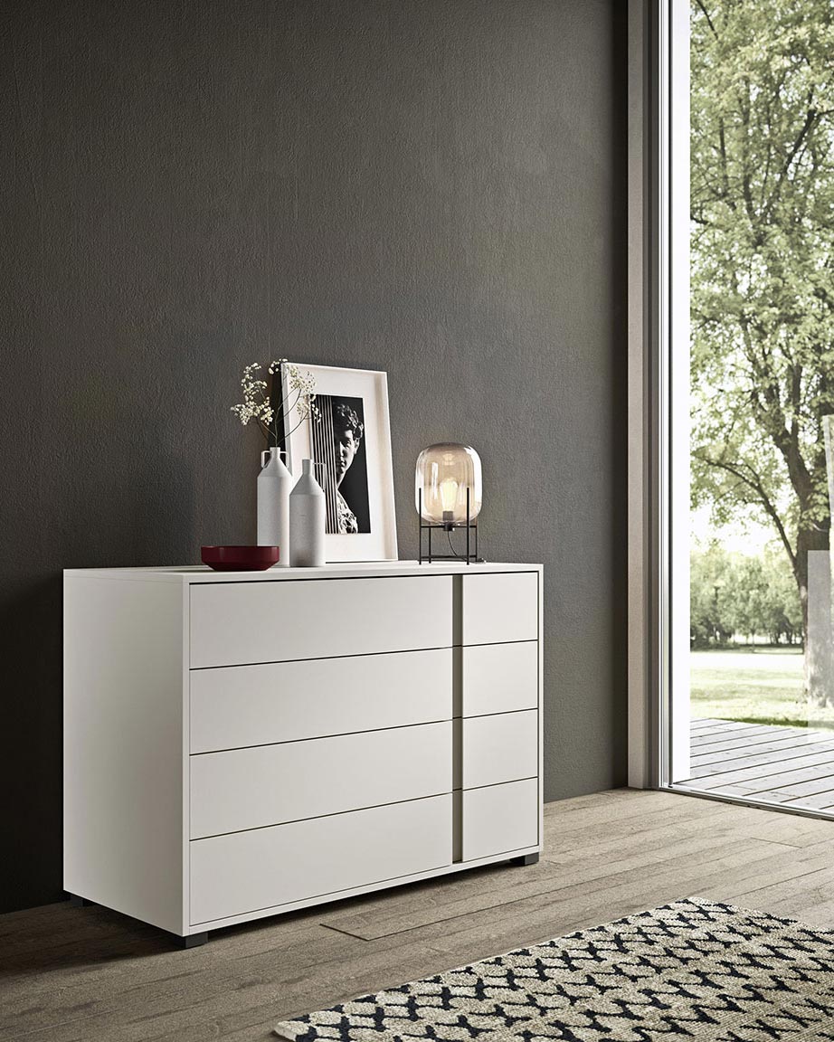 Contemporary style glide bedsides, drawer units and chests 3